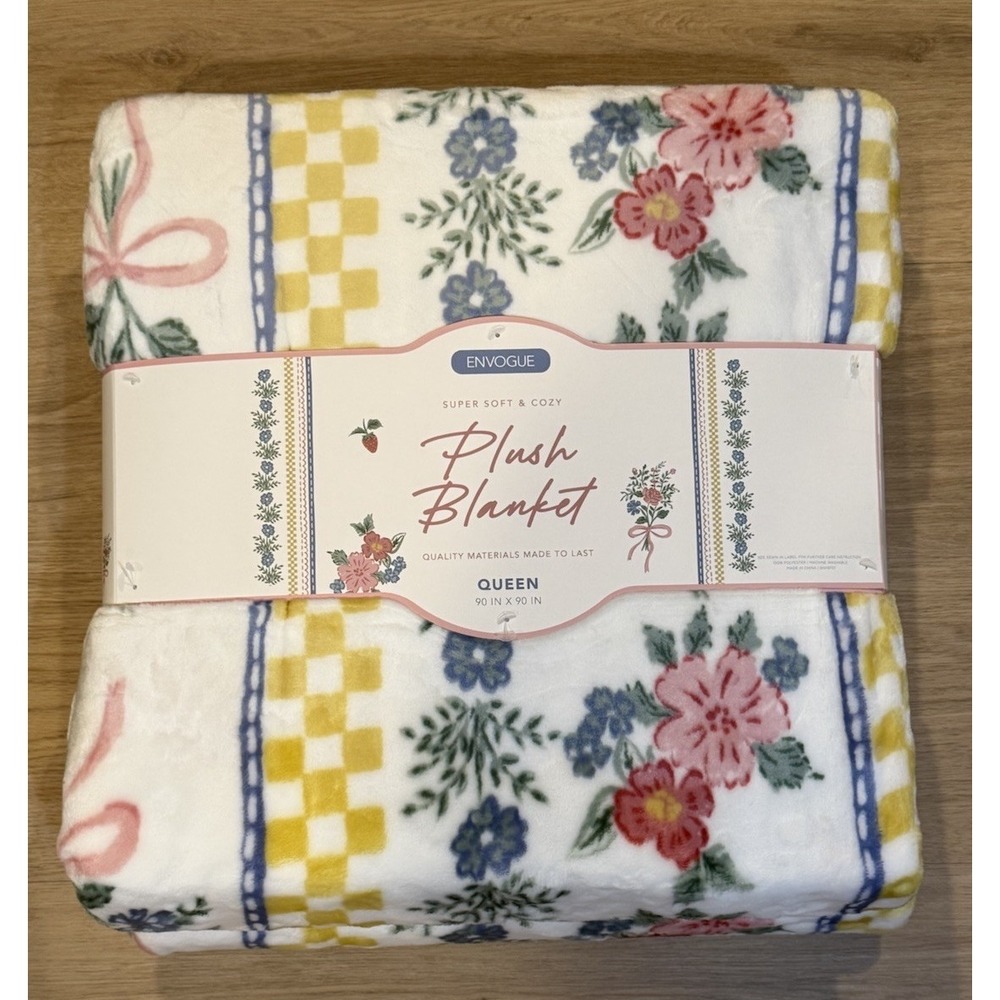 EnVogue PINK Floral Blanket With Bows/Coquette Plush 90"x90" Fleece Cozy NWT